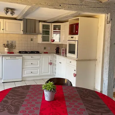 Holiday home Aux P'tits Coeurs D'alsace Beblenheim